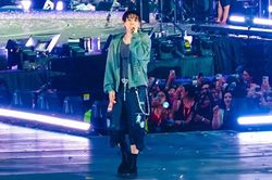 Jungkook lên tiếng về chấn thương trên sân khấu ở London