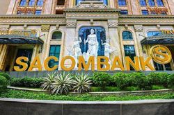 Sacombank ước lợi nhuận qu&yacute; II giảm khoảng 50%, tỷ lệ nợ xấu vẫn ở mức cao