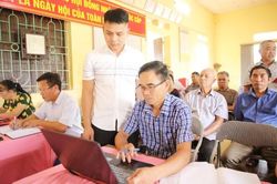 Sắp xếp cán bộ cơ sở: Bố trí đúng người, phát huy hiệu quả