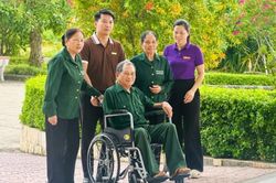 Chi bộ Trung t&acirc;m Điều dưỡng người c&oacute; c&ocirc;ng Bắc Ninh: Lan tỏa nghĩa t&igrave;nh