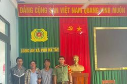 Công an xã Phù Mỹ Tây giúp đỡ thanh niên đi lạc 10 ngày về với gia đình