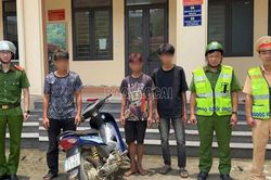 Lào Cai: Xử phạt nam thanh niên chở 3, không đội mũ bảo hiểm từ video người dân cung cấp