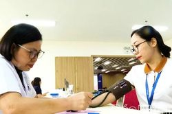 Chương tr&igrave;nh 'Giọt hồng tri &acirc;n - Nghĩa t&igrave;nh th&aacute;ng 7' tiếp nhận 150 đơn vị m&aacute;u