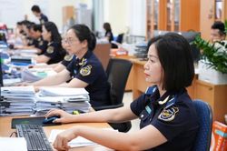 Lấy doanh nghiệp làm trung tâm để tạo động lực tăng trưởng