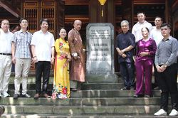 'Hành trình về nguồn - Giữ màu xanh Đất Tổ'