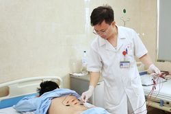 Nam kế toán mắc căn bệnh đang 'bủa vây' dân văn phòng
