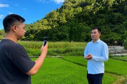'Bí thư xứ Mường' và hành trình đưa quê hương lên không gian số