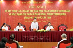 Tiếp tục n&acirc;ng cao hiệu quả c&ocirc;ng t&aacute;c nội ch&iacute;nh v&agrave; ph&ograve;ng, chống tham nhũng, l&atilde;ng ph&iacute;, ti&ecirc;u cực