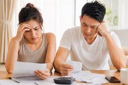Sai lầm khiến nhiều cặp vợ chồng mua nhà xong lại mất ngủ suốt 20 năm