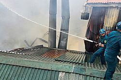 Cháy nhà ở kết hợp sản xuất ở xã Tây Phương, Hà Nội