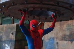 Bộ đồ mới của Spider-Man che giấu điều gì về sức mạnh bí mật của Peter Parker?