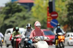 Nắng n&oacute;ng t&aacute;i xuất ở Bắc bộ, k&eacute;o d&agrave;i hết tuần