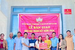 Dựng m&aacute;i ấm, vun đắp niềm tin: Những căn nh&agrave; Đại đo&agrave;n kết ở Ea Nu&ocirc;l v&agrave; h&agrave;nh tr&igrave;nh lan tỏa nghĩa t&igrave;nh