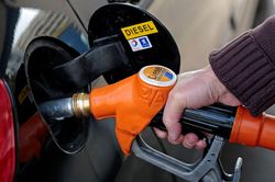 C&aacute;c h&atilde;ng xe thắng lợi bước đầu trong vụ kiện kh&iacute; thải diesel tại Anh