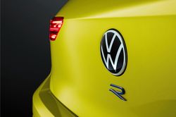 Volkswagen cân nhắc cắt giảm tới 100.000 việc làm