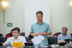 Cơ chế nào để hình thành tập đoàn xuất bản - truyền thông chủ lực?