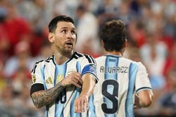 Argentina dính bê bối tài chính