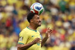 Tổng thống Brazil: 'Chỉ một cầu thủ trở về, thật đáng xấu hổ'