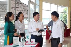 Điện Biên phát động thực hiện thanh toán không dùng tiền mặt