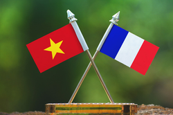 Điện mừng Quốc khánh Cộng hòa Pháp