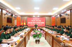 B&agrave;n giao chức vụ Sư đo&agrave;n trưởng Sư đo&agrave;n 324 (Qu&acirc;n khu 4)