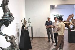 Điêu khắc TPHCM tìm hướng đi gắn với 'siêu đô thị'