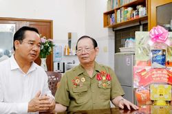 TPHCM: Hơn 154 tỷ đồng chăm lo người c&oacute; c&ocirc;ng dịp 27-7