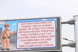[GALLERY] Hà Nội sắp vận hành 36 màn hình LED thông báo ùn tắc, ngập úng
