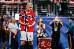 World Cup biến Erling Haaland thành biểu tượng thương mại đắt giá