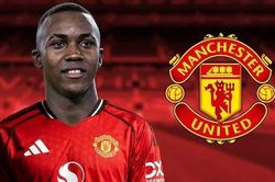 Man United chuẩn bị ra mắt tân binh tuổi teen