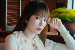 Sao Việt: Lý Nhã Kỳ khoe nhan sắc ngọt ngào, Thùy Lâm hack tuổi với sơ mi trắng