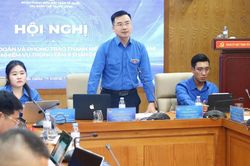 X&acirc;y dựng nội dung bản lề thực hiện Nghị quyết Đại hội Đo&agrave;n XIII