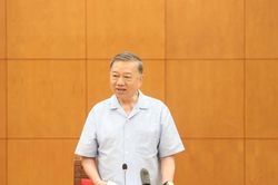 Đặt công nghiệp hàng hải đúng vị trí trong chiến lược xây dựng Việt Nam thành quốc gia biển mạnh