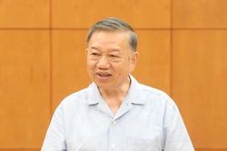 Đặt công nghiệp hàng hải đúng vị trí trong chiến lược xây dựng Việt Nam thành quốc gia biển mạnh