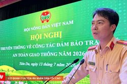 Bắc Ninh: Hơn 200 hội vi&ecirc;n n&ocirc;ng d&acirc;n được tuy&ecirc;n truyền ph&aacute;p luật về ATGT