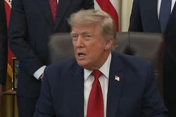 &Ocirc;ng Trump coi bản ghi nhớ k&yacute; với Iran 'chỉ l&agrave; ph&eacute;p thử'