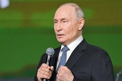 Ông Putin cảnh báo Ukraine, Kiev kêu gọi thêm hệ thống phòng không