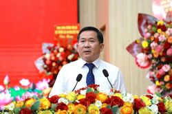 Trung tướng Đinh Văn Nơi giữ chức Ph&oacute; B&iacute; thư Tỉnh ủy An Giang