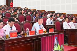 Kỳ họp thứ 4, HĐND tỉnh Nghệ An th&ocirc;ng qua 23 dự thảo Nghị quyết c&oacute; &yacute; nghĩa chiến lược