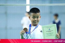 Cậu bé 8 tuổi người Hà Tĩnh giành huy chương cầu lông quốc gia