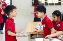 6 xã ở Hà Nội vi phạm trong tổ chức bữa ăn bán trú trường học