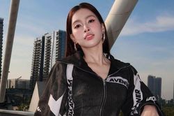 Hoa hậu Tiểu Vy khoe 'vòng eo con kiến' đầy quyến rũ