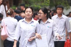 Sát giờ chốt nguyện vọng đại học, nhiều phụ huynh 'tá hỏa' vì hệ thống nghẽn mạng