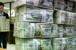 Thế giới vừa có thêm gần 1 triệu triệu phú USD