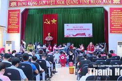 240 cán bộ, công chức, viên chức, người lao động Sở Nông nghiệp và Môi trường hiến máu tình nguyện