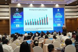 Chuy&ecirc;n gia: Ch&iacute;nh s&aacute;ch thuế phải tạo năng lực mới cho doanh nghiệp, thay v&igrave; chỉ b&ugrave; đắp kh&oacute; khăn