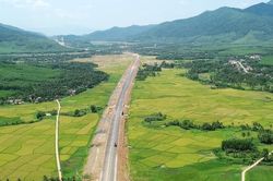 Bổ sung 5 tuyến cao tốc mới, quy hoạch mạng lưới đường bộ cả nước tới 2050 c&oacute; tổng chiều d&agrave;i 10.106 km