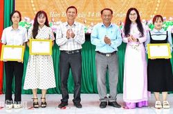 36 đảng viên mới ở Hòn Đất hoàn thành lớp bồi dưỡng lý luận chính trị