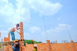 Hỗ trợ xóa nhà tạm, nhà dột nát cho con đẻ của người hoạt động kháng chiến bị nhiễm chất độc hóa học