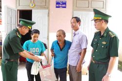 Bộ đội Biên phòng tỉnh kiểm tra, động viên lực lượng xây nhà cho gia đình chính sách